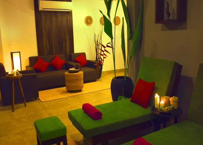 Ladear Privilege Hotel 4*